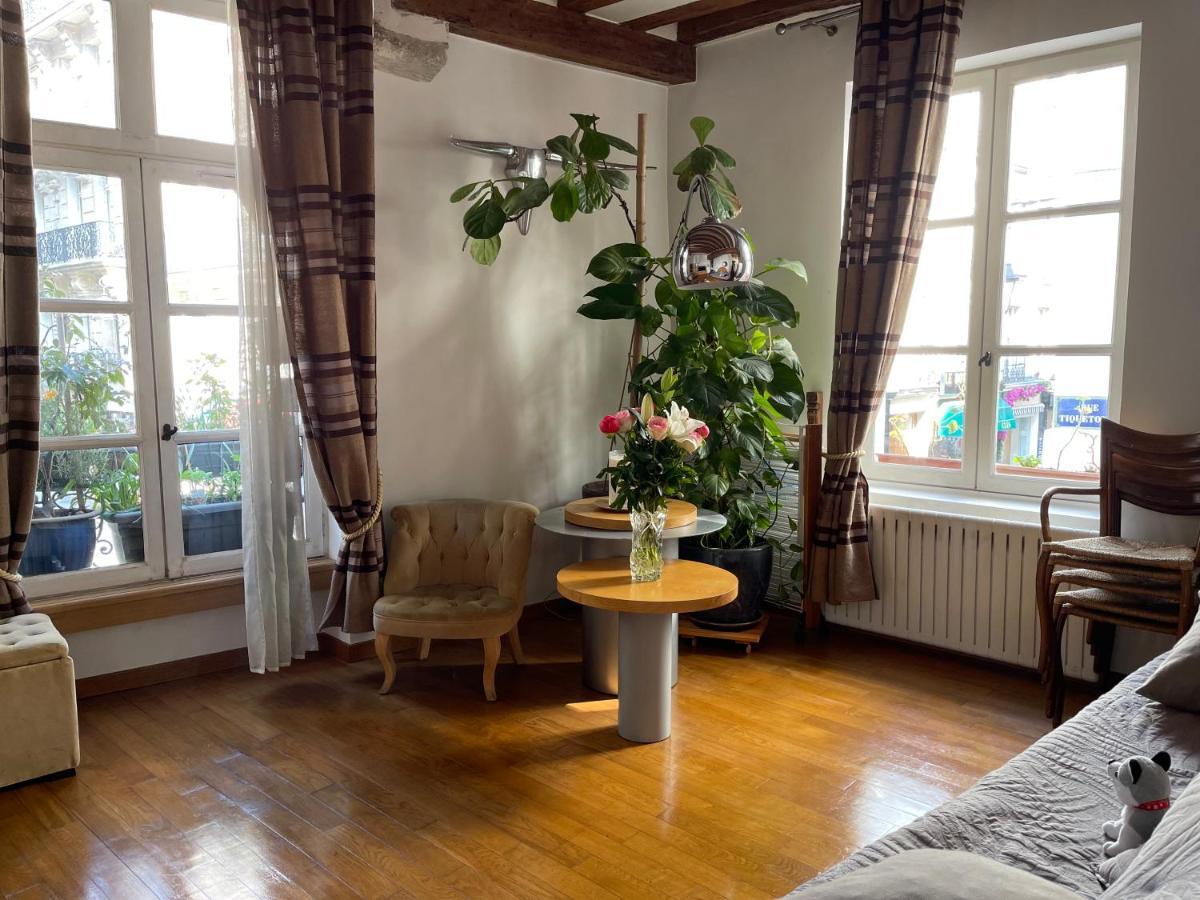 Quartier Montorgueil, Voie Pietonne, Dans Un Immeuble Du Xveme Daire Paris Dış mekan fotoğraf