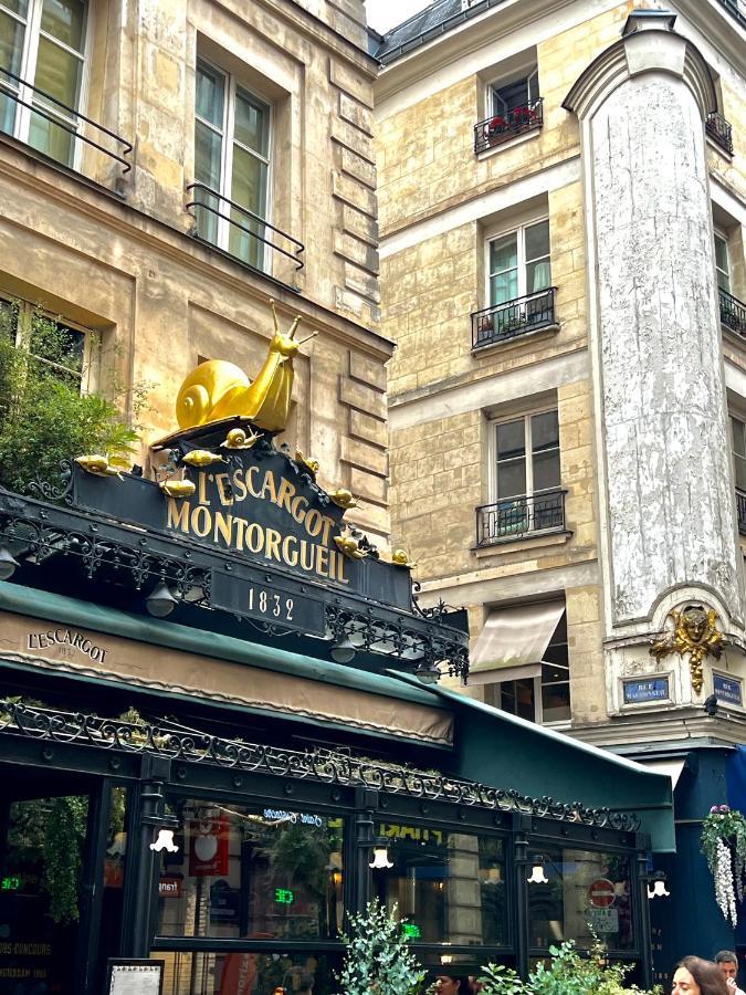 Quartier Montorgueil, Voie Pietonne, Dans Un Immeuble Du Xveme Daire Paris Dış mekan fotoğraf