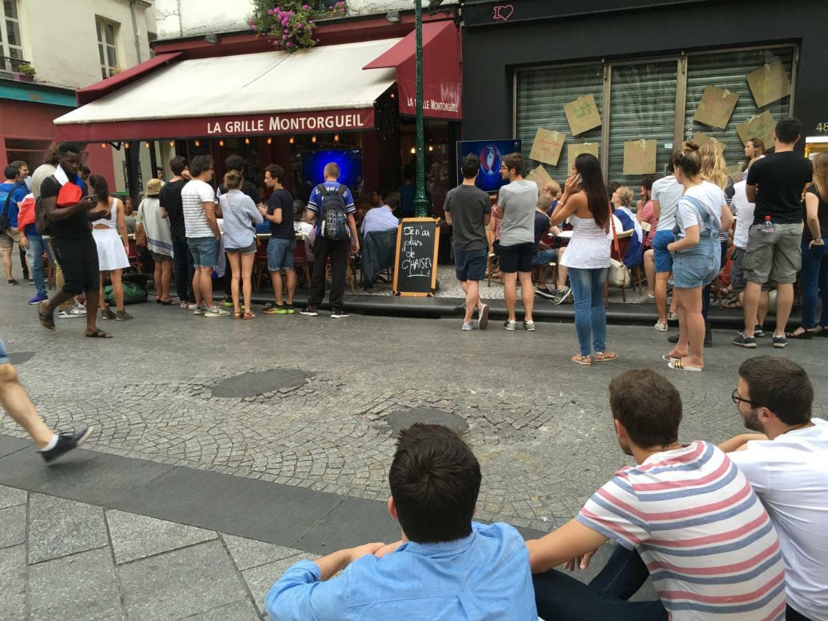 Quartier Montorgueil, Voie Pietonne, Dans Un Immeuble Du Xveme Daire Paris Dış mekan fotoğraf